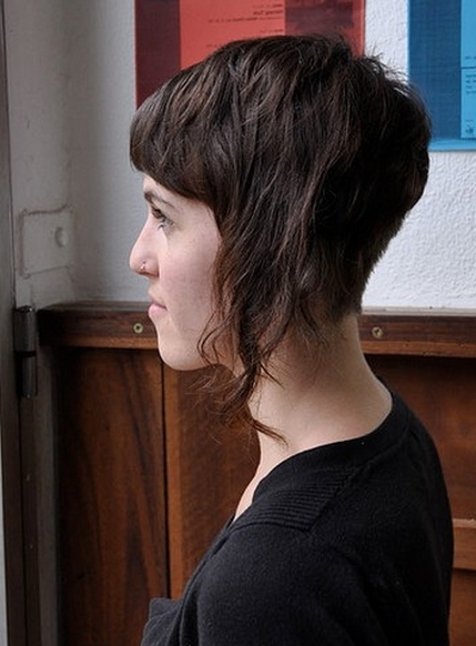 fryzury krótkie uczesanie damskie zdjęcie numer 48 wrzutka B